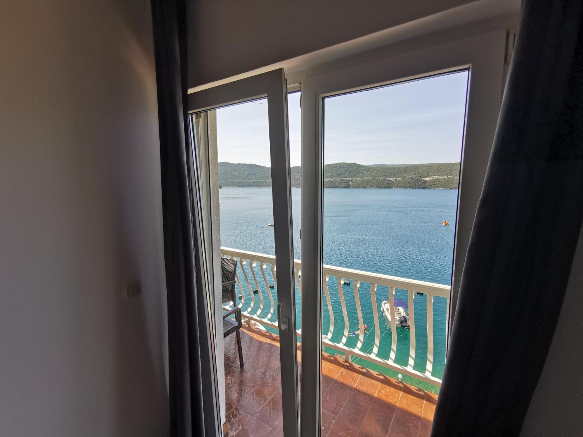 Apartmani Lezenic M Неум Екстериор снимка