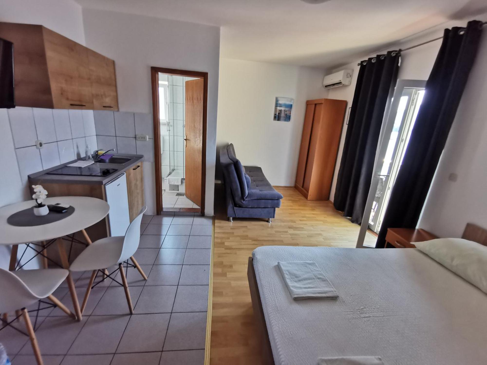 Apartmani Lezenic M Неум Екстериор снимка